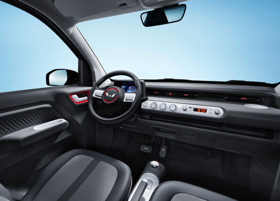 120-170 کیلومتر Mini EV ماشینs Wuling Ev ماشین 3 در 4 صندلی اندازه جمع و جور