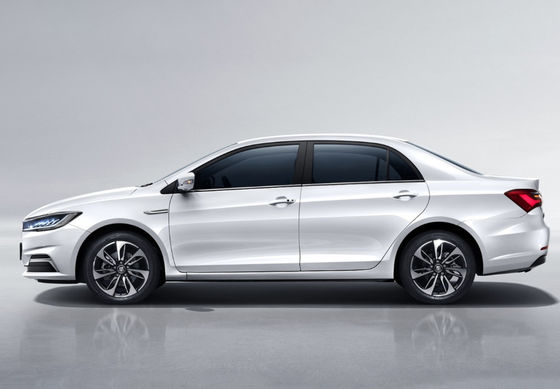 4 در 5 صندلی BYD EV ماشینs Byd Qin Ev 400-450KM سواری راحت
