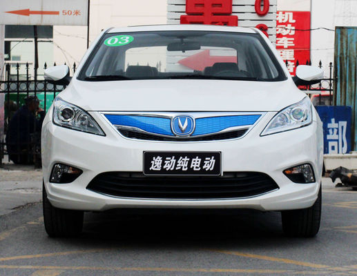 Changan Eado EV460 365-405KM Changan EV 5 Doors 5 Sets Compact Sedan ماشین