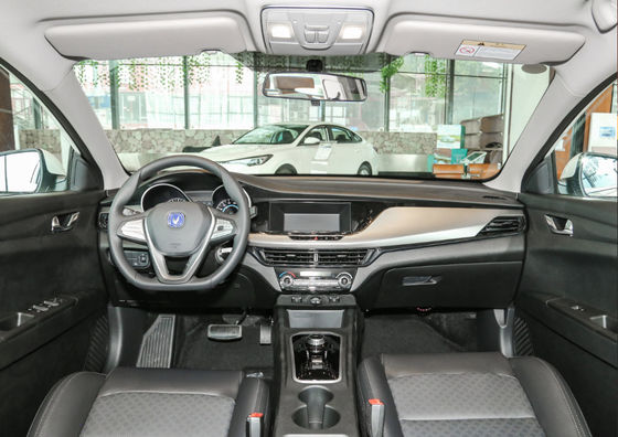 Changan Eado EV460 365-405KM Changan EV 5 Doors 5 Sets Compact Sedan ماشین