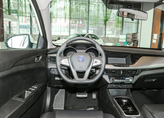 Changan Eado EV460 365-405KM Changan EV 5 Doors 5 Sets Compact Sedan ماشین