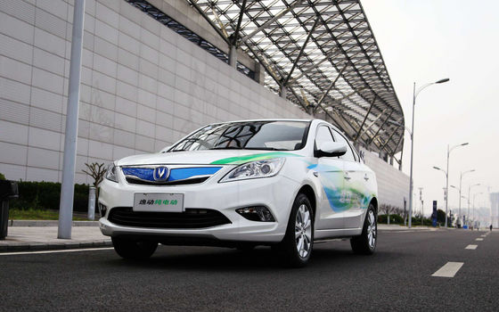 Changan Eado EV460 365-405KM Changan EV 5 Doors 5 Sets Compact Sedan ماشین
