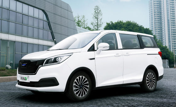 ماشین برقی چانگان 400 کیلومتر Auchan Kochan MPV 5 در 7 صندلی