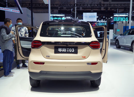5 در 4 صندلی Leap Motor T03 Mini ماشین 403KM 0.6H Quick Charge