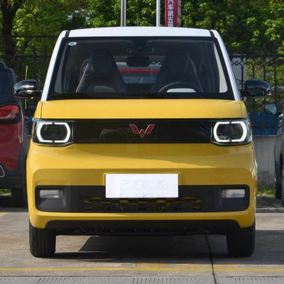 Pure برقی Gm Wuling Mini Ev 120-170KM Compact Size Easy Park