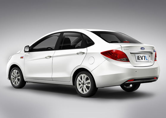4 در 5 صندلی JAC برقی ماشین 320KM JAC IEV7L Small Ev ماشین