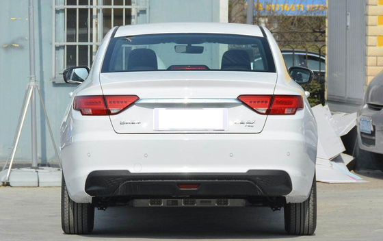 Dihao Ev Geely Sedan برقی ماشین 421KM 4 در 5 صندلی 0.5 ساعت شارژ سریع