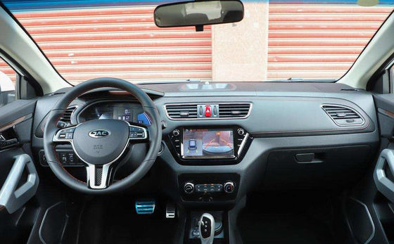 IEV7S JAC Motors برقی Vehicles JAC Ev ماشین 402KM 5 Doors 5 Sets