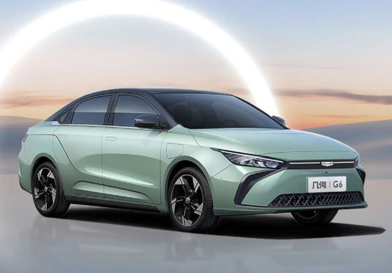 480-620 کیلومتر جیلی هندسه G6 Auto Pure برقی 5 در 5 صندلی