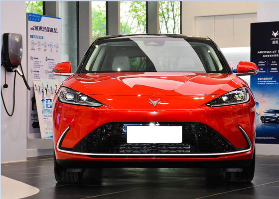 ARCFOX Alpha S سدان برقی ماشین 525-708KM با 5 در 5 صندلی