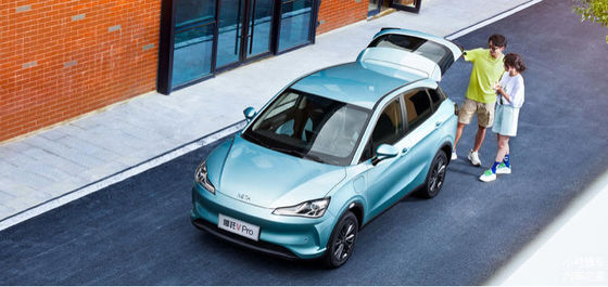 301-401KM Nezha Automobile NETA V Pro Hozon 5 Doors 5 صندلی