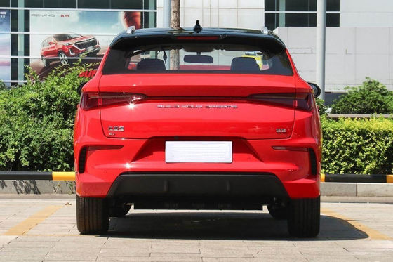 Byd E2 Red Sedan برقی ماشین 2022 Business Edition 401KM 5 Doors 5 صندلی